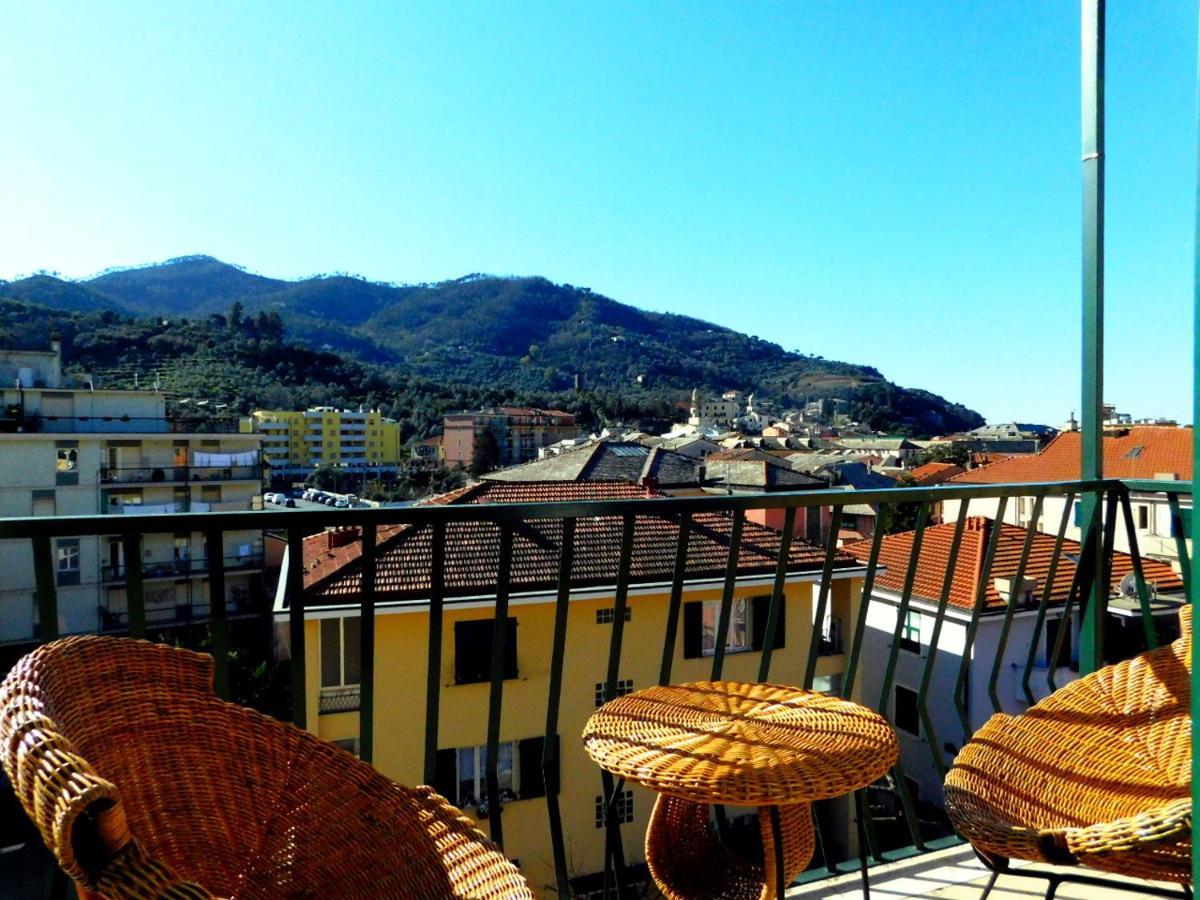 A Casa Di Cecilia!! Apartment Levanto Luaran gambar