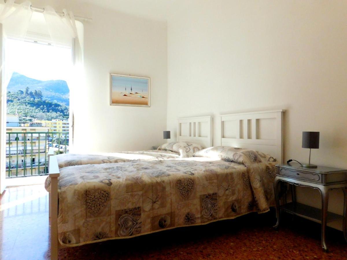 A Casa Di Cecilia!! Apartment Levanto Luaran gambar