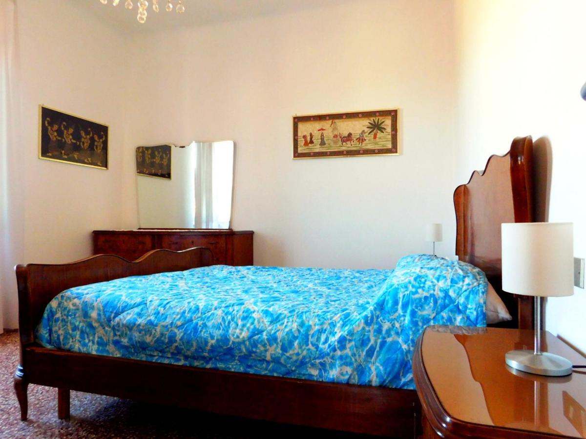 A Casa Di Cecilia!! Apartment Levanto Luaran gambar